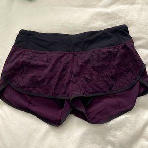 Black/purple lululemon shorts size 6 womens